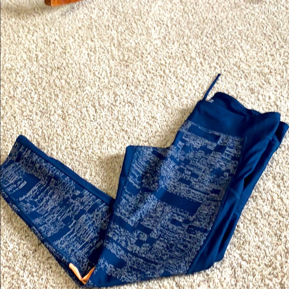 UA leggings